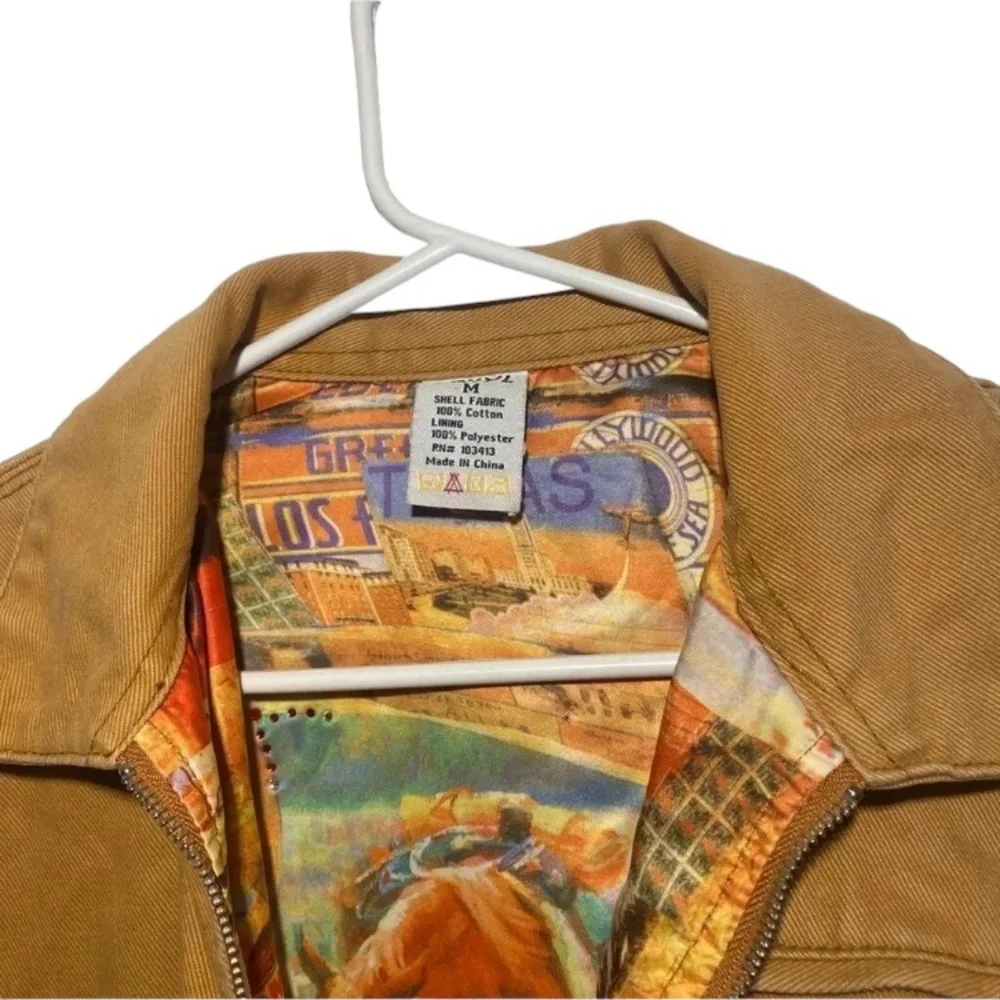Vest - Picture 2 of 6